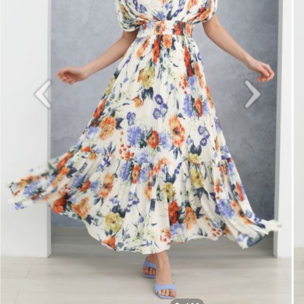 Chicwish Multicolor Floral Maxi Dress